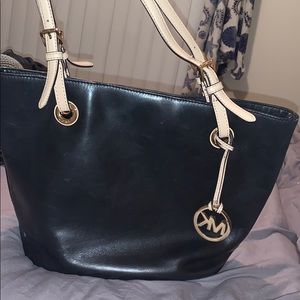 Michael Kors bucket Tote